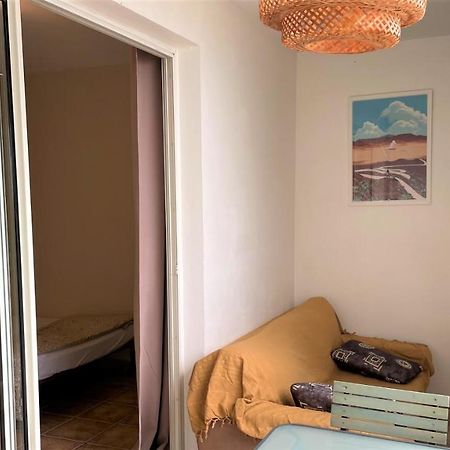 Grand Studio Lumineux - Saint Gilles Les Bains Appartamento Esterno foto